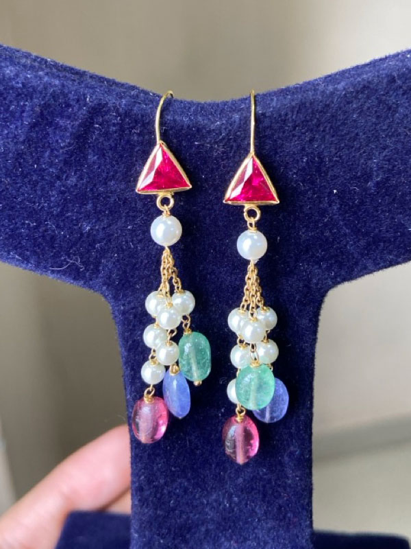Dangle Earring with colorful beads.