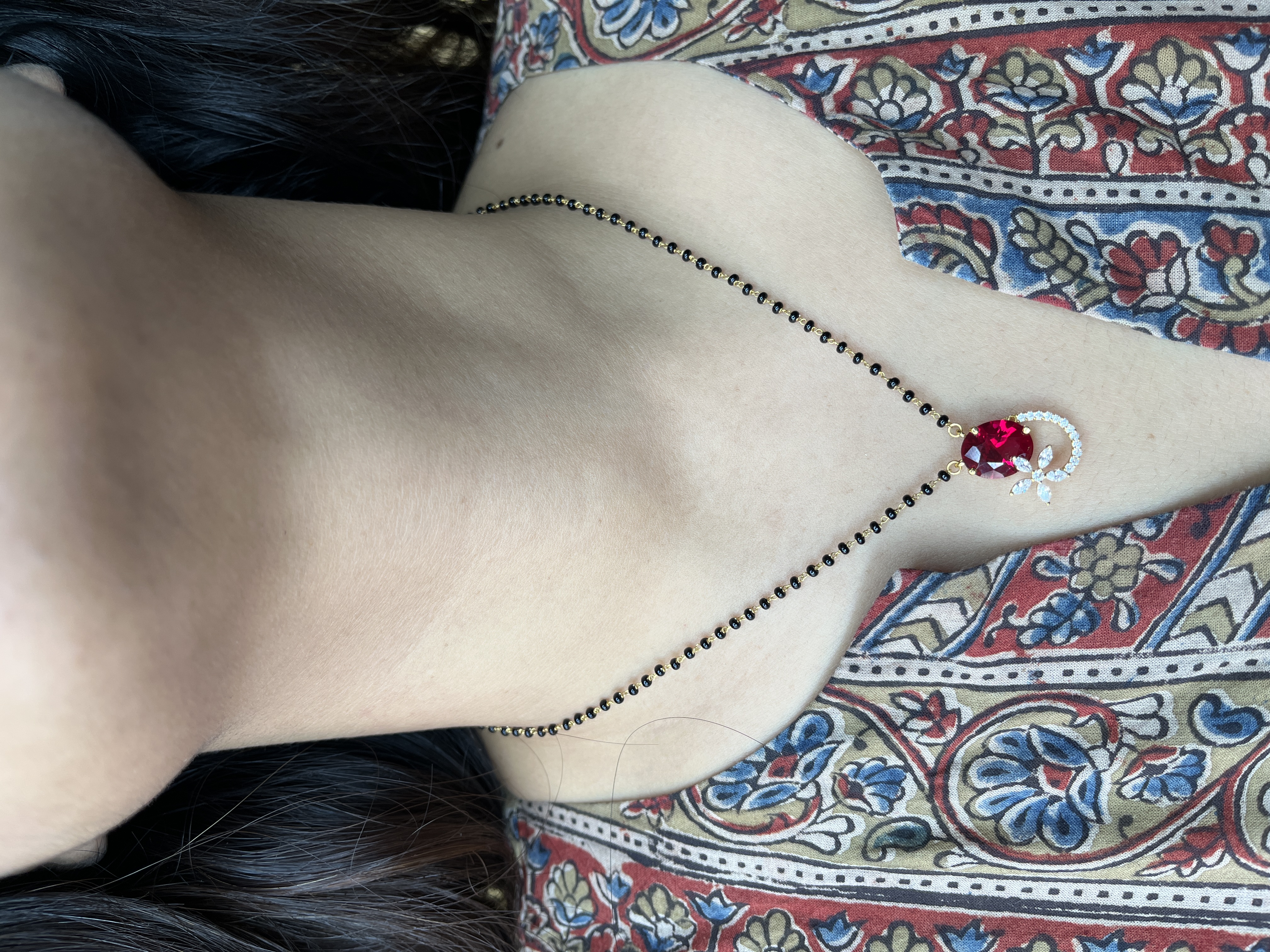 Red white swarovski Blackbeads Chain