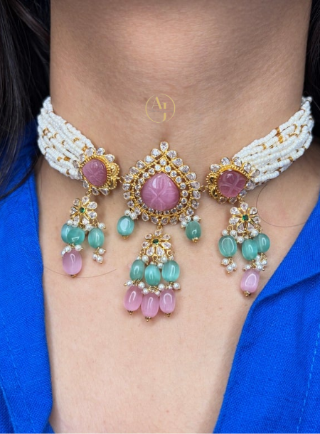 Heavy Pestal Pearl Choker