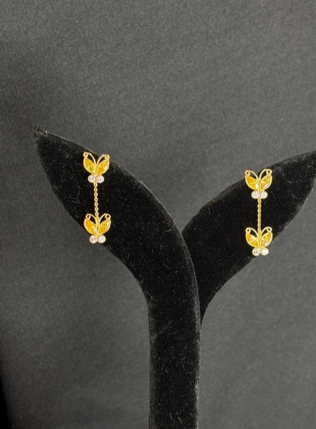 Earring