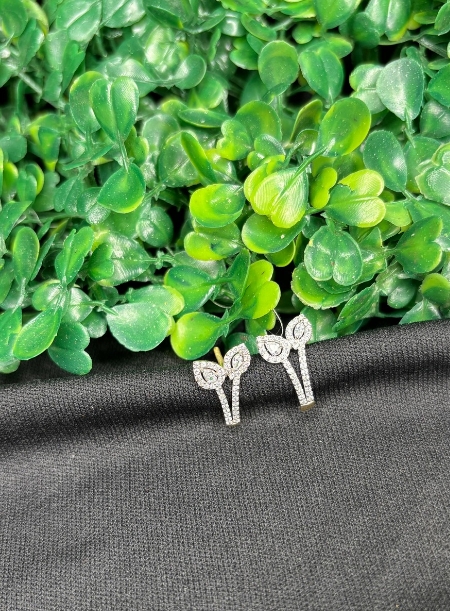 Flower swarovski earring