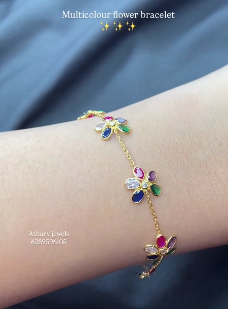 Multicolor flower bracelet