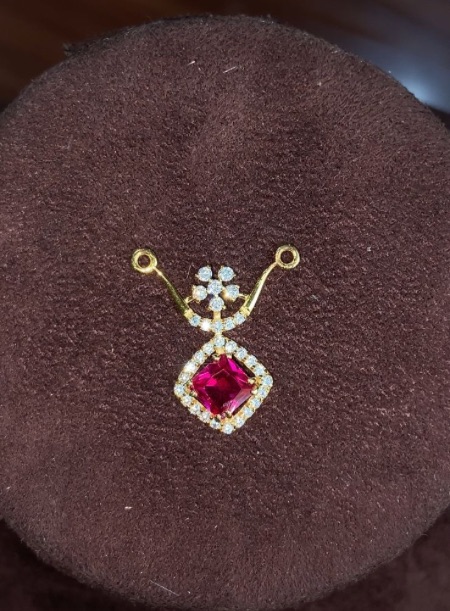 14kt Swarovski pendant