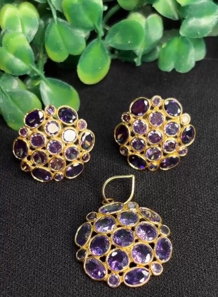 Pendant