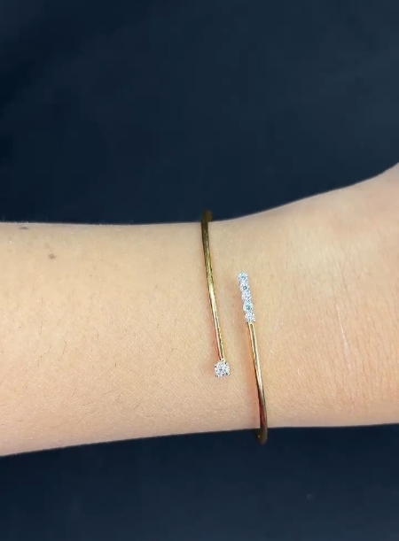Kada bracelet